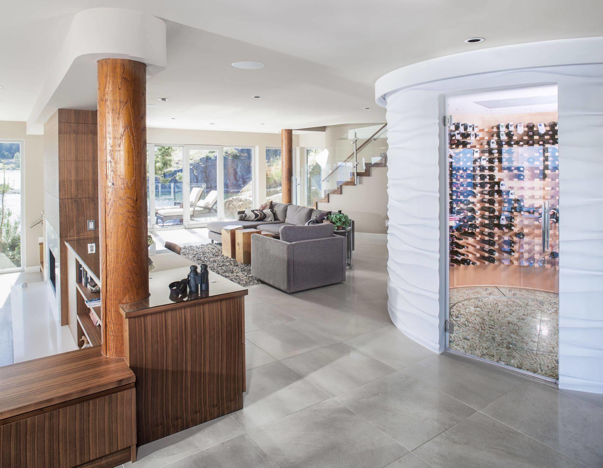 Pointhouse Suites On Sargeant Bay Halfmoon Bay ภายนอก รูปภาพ